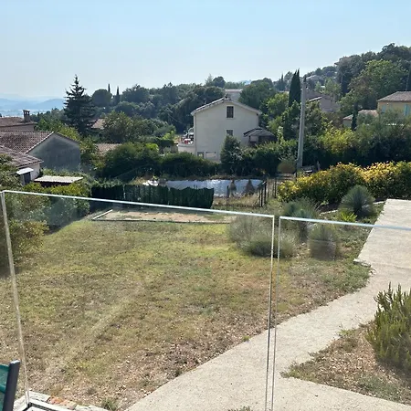 Moderne Avec Piscine Apartment